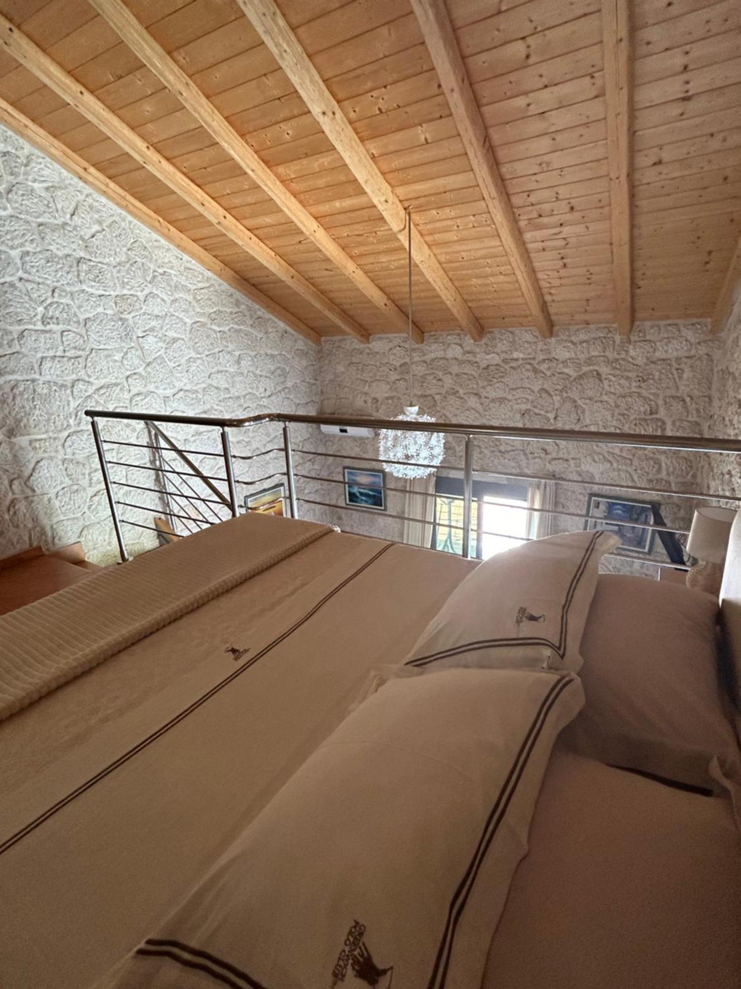 Sun Castle Houses Drymon Екстериор снимка